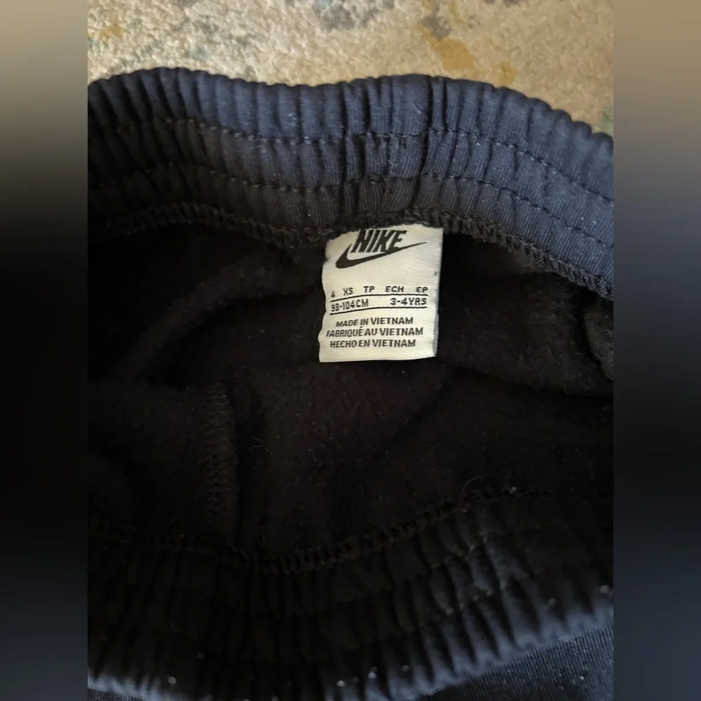 Nike Black Jacket with White Logo and Neon Yellow Zipper - Picture 4 of 4